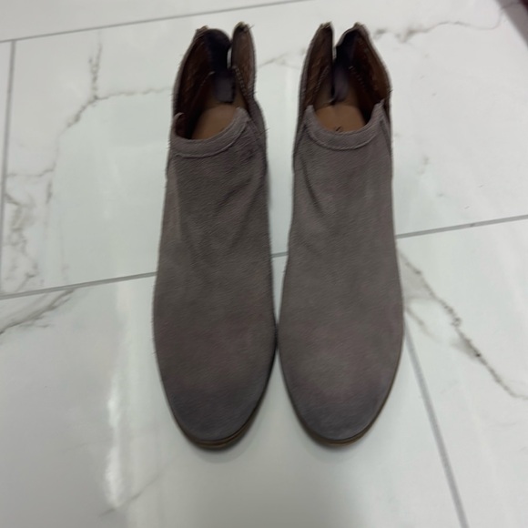 Susina Booties - Picture 1 of 5